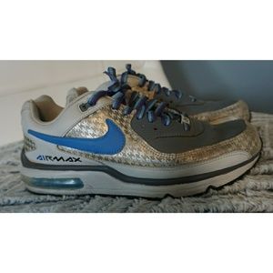 NIKE Air Max sneakers